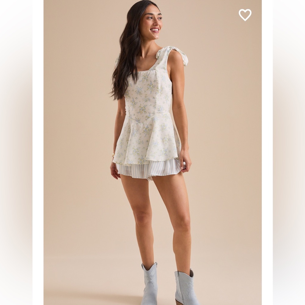 New with tags Altar’d State Hannah Double Layer Romper - Picture 3 of 5